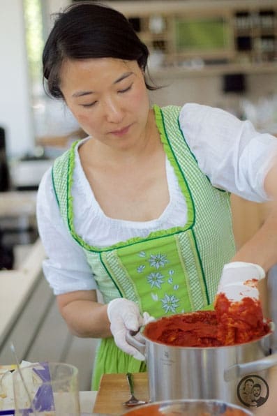 Chefkoch.de - Koch-Event 3 Fräulein Kimchi bereitet Kimchi-Paste vor