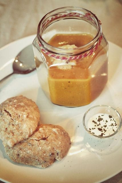 Kürbissuppe 2 image 1 7 9 | Ebenfalls haben wir hierzu unsere Dinkel-Fladen gebacken … Lecker!