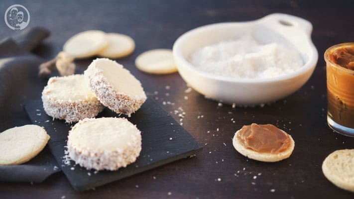 Alfajores 3 image 3 2 0 2 | Wir haben euch noch gar nicht davon berichtet, dass „unsere“ Cousine Anke und ihr Mann Pierre seit Anfang Januar auf Weltreise unterwegs sind. Sie haben (einfach) ihre Jobs stillgelegt, ihre Wohnung gekündigt und sich ihren Traum wahr gemacht, für ein ganzes Jahr lang durch die Kontinente zu reisen.