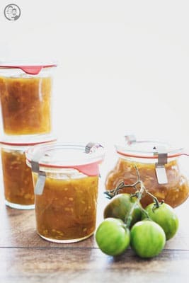 Grüne Tomaten Chutney 3 image 5 4 3 0 | Bei Torstens Mama steht ein kleines Gewächshaus im Garten. Darin befinden sich hauptsächlich Tomaten.