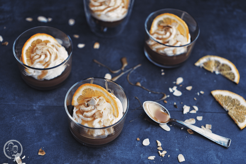Orangenganache mit Marzipanmousse