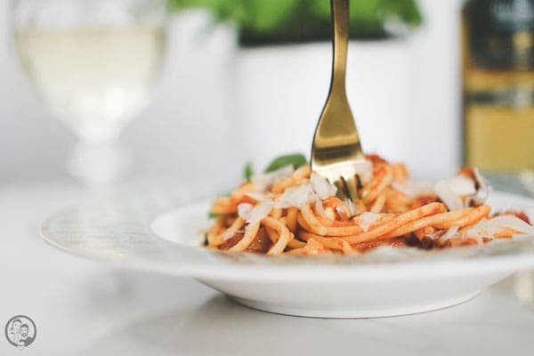 Pasta di Mare 3 image 7 6 5 | Der eine oder andere von euch hat ja vielleicht unseren, wir glauben wohlverdienten, Urlaub auf Instagram ein wenig begleiten können. Dass Barcelona unsere absolute Lieblingsstadt ist, dürfte spätestens seit dem auch klar sein. Aber dass auch wir, die schon so oft da gewesen sind, immer wieder Neues entdecken können, ...