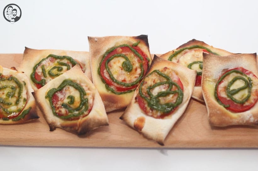 Pizza Snacks mit Pesto
