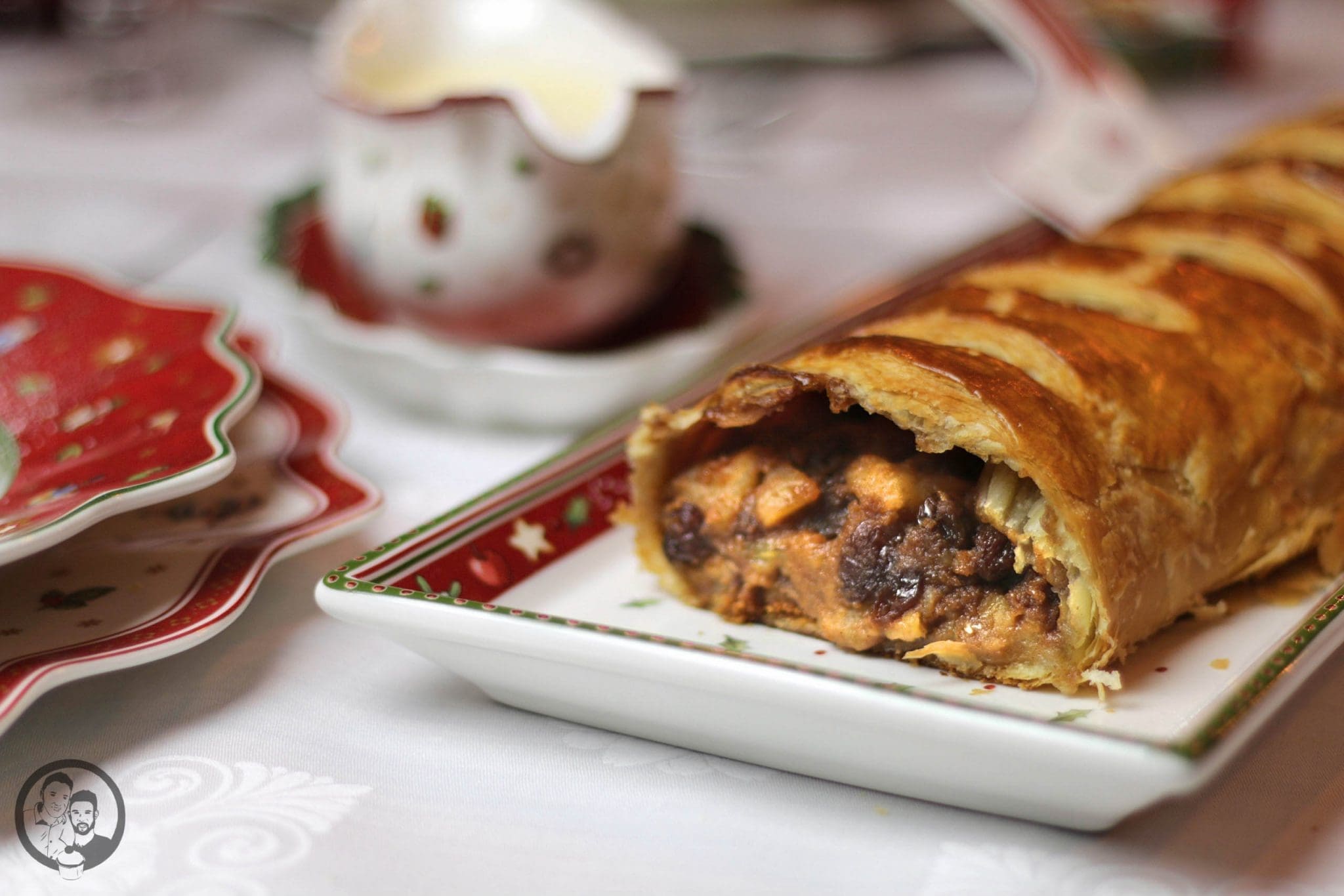 Apfelstrudel mit Blätterteig – Der Weihnachstklassiker