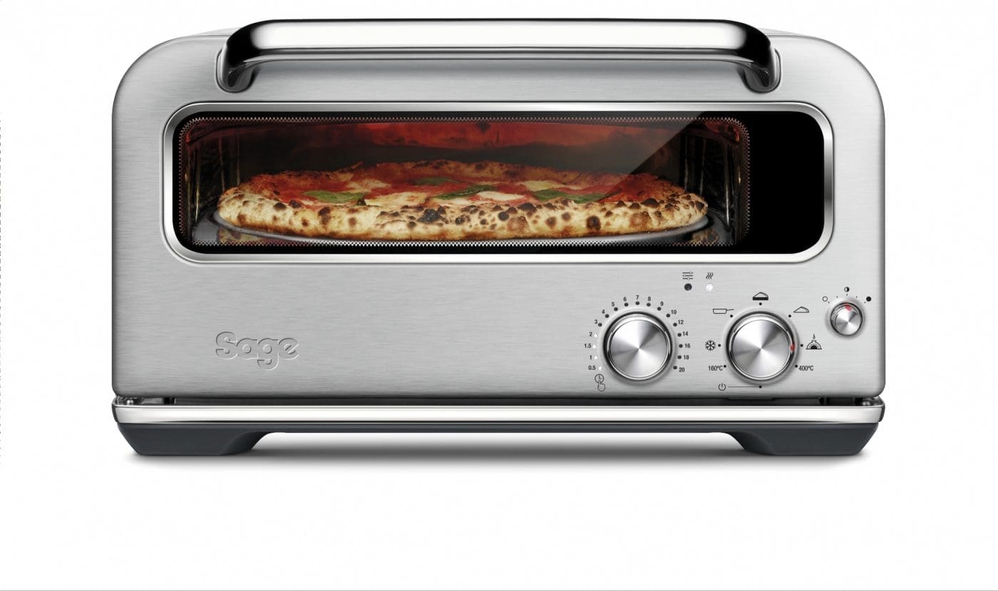 Sauerteig-Pizza - In 2 Minuten aus dem Pizzaofen 2 Sage_Pizzaiolo_01