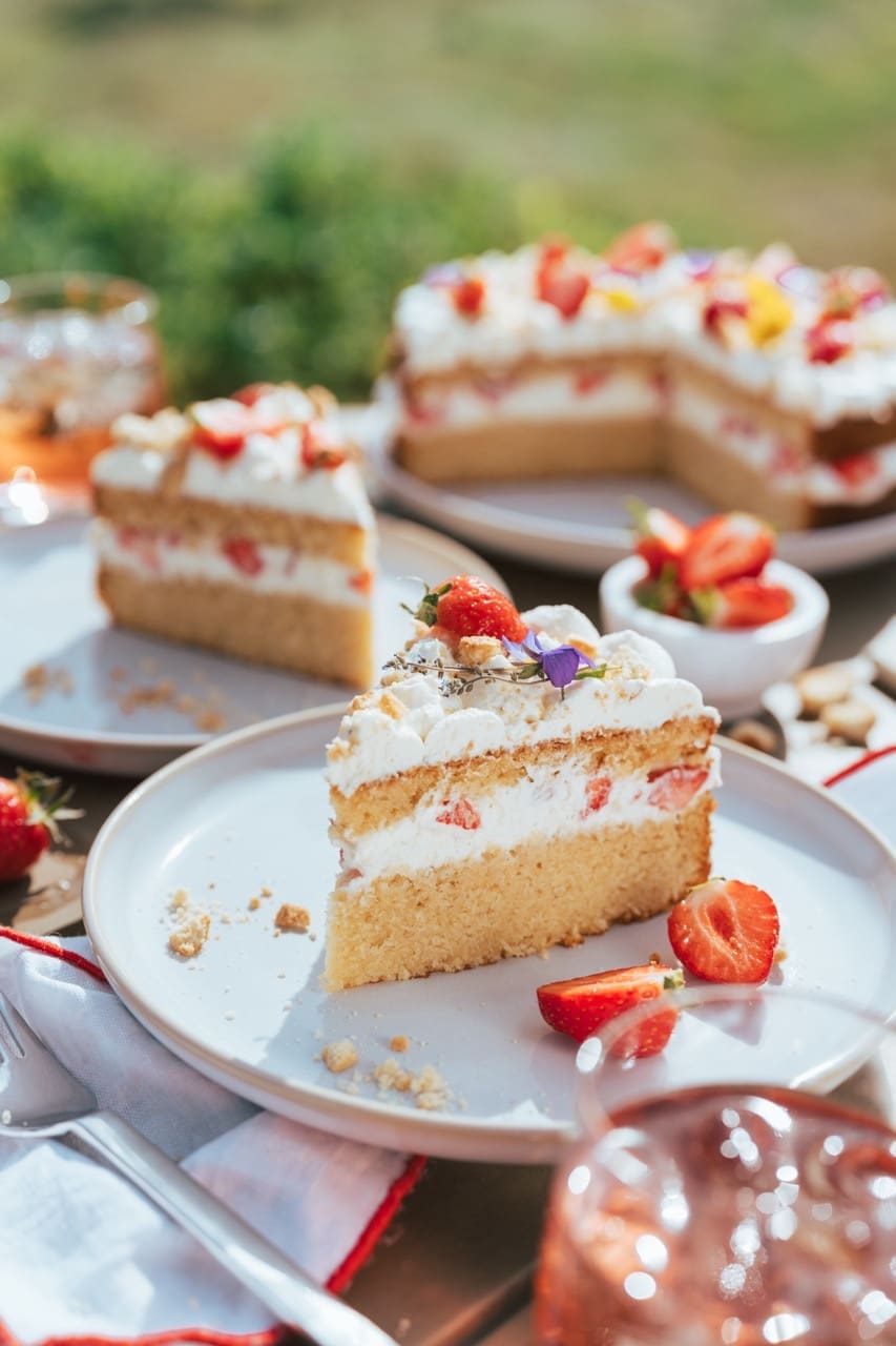 Erdbeertorte mit Rumcreme | Direkt aus Dänemark zum Muttertag!